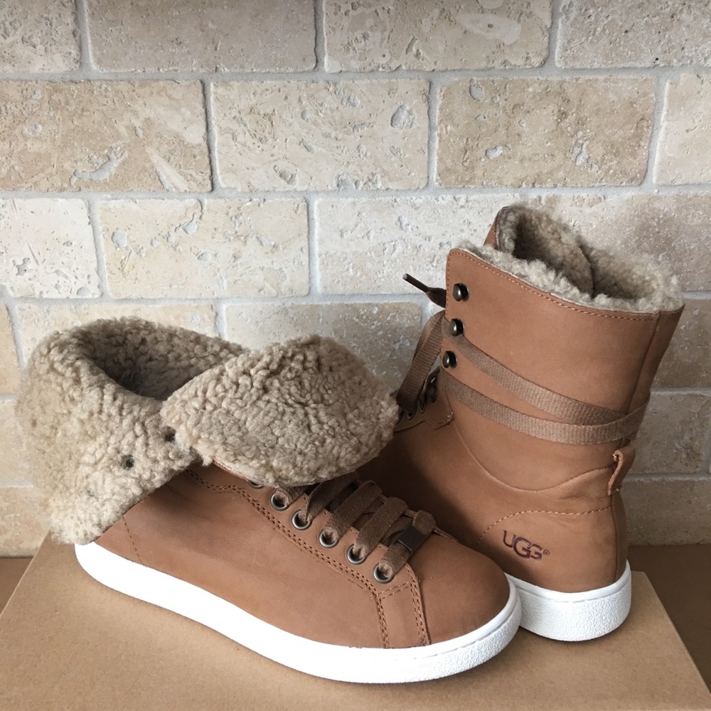 UGG SHOES SNEAKERS ANKLE BOOTS